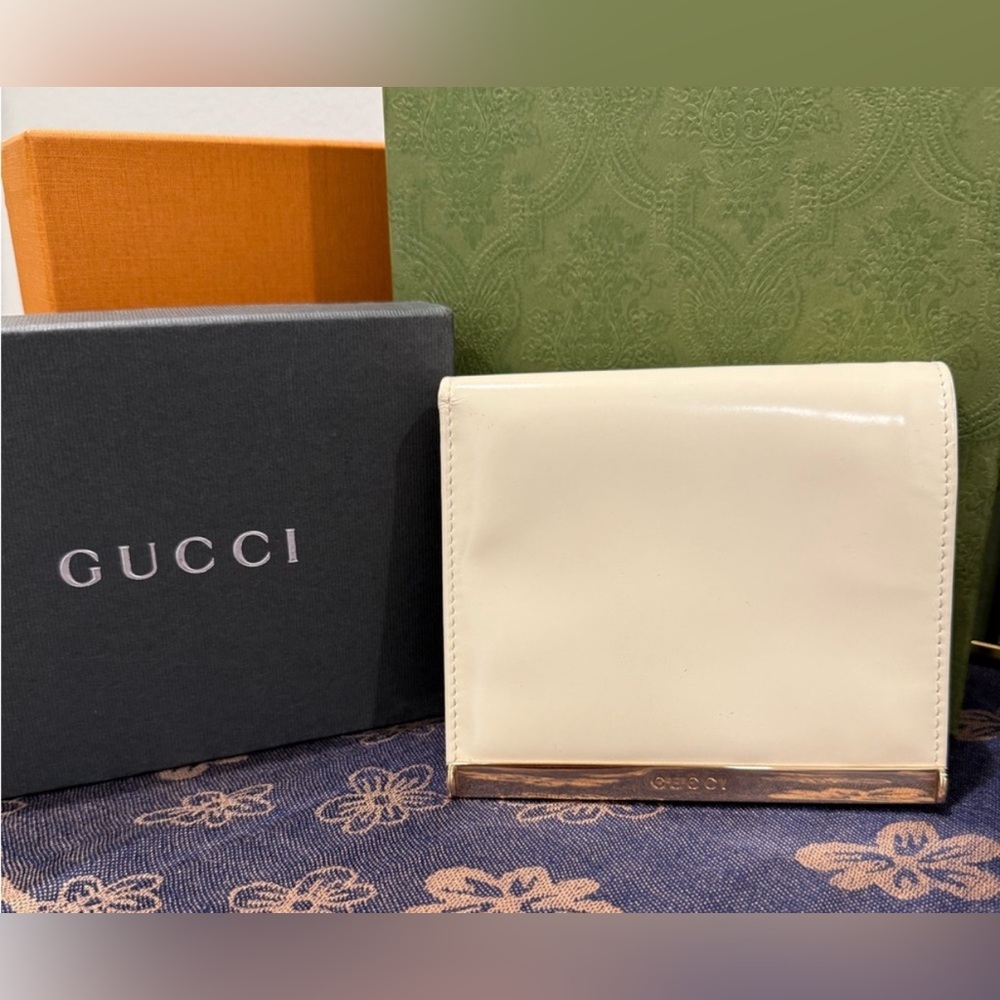 Gucci Cream Leather Wallet with Gold Trim